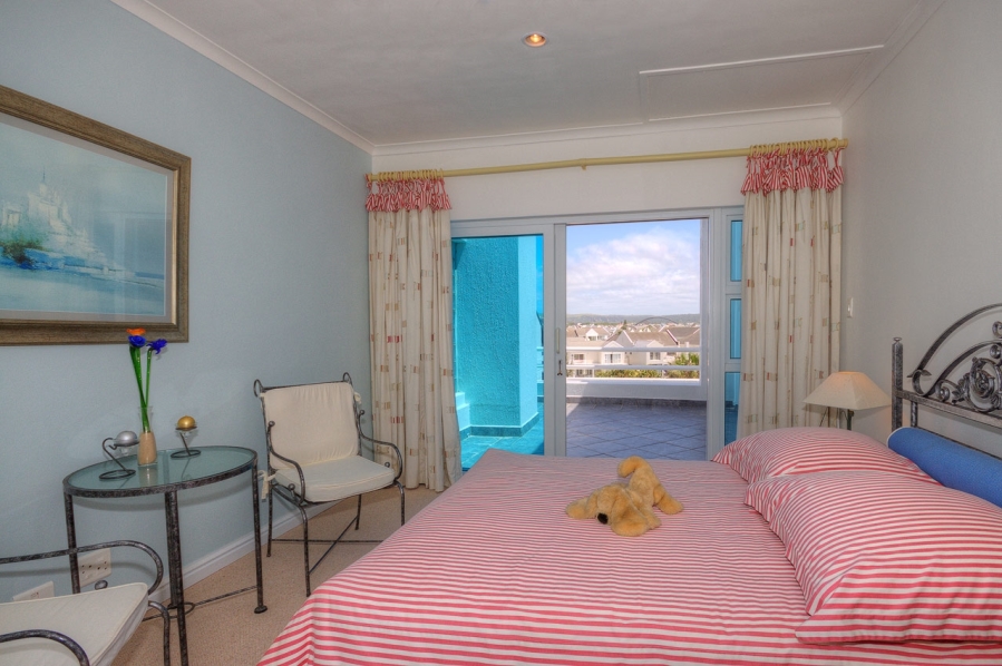 5 Bedroom Property for Sale in Royal Alfred Marina Eastern Cape